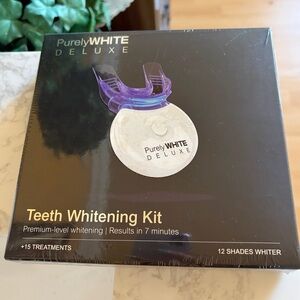 PurelyWHITE Deluxe Teeth Whitening Kit